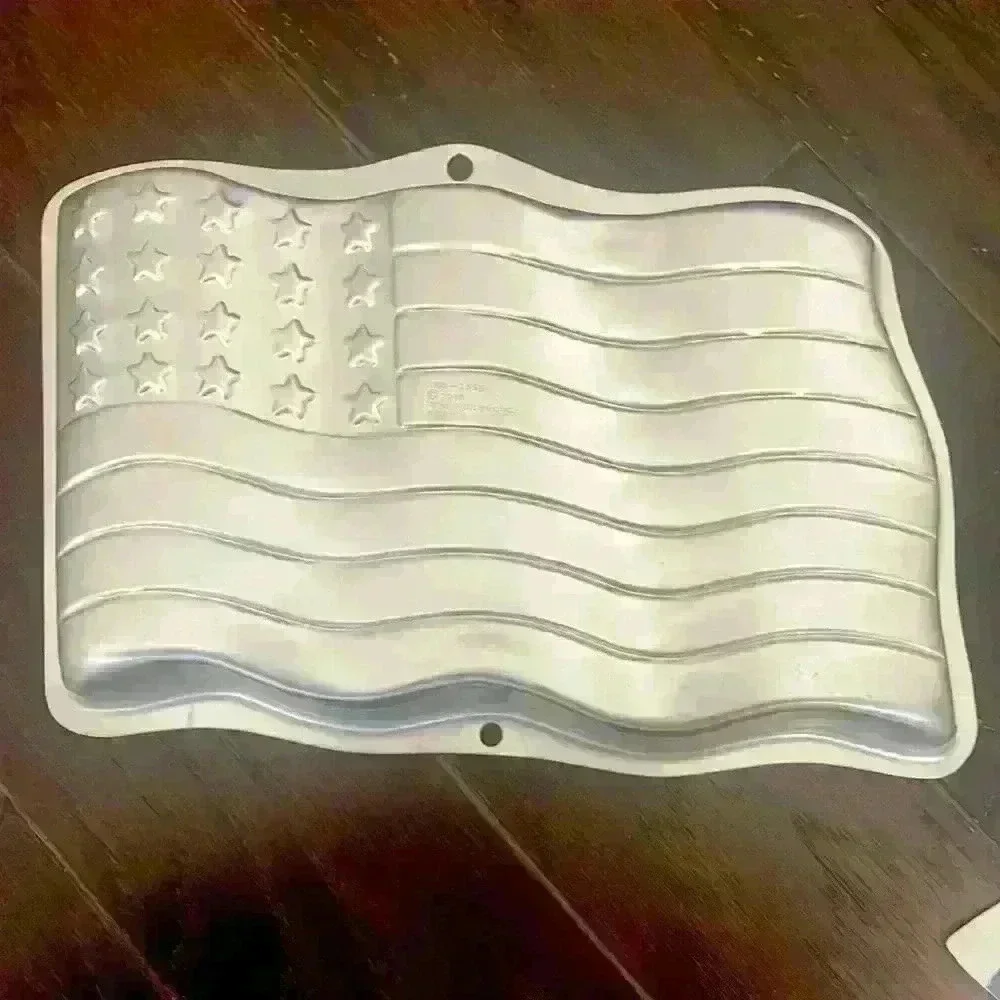 Wilton Stars and Stripes Cake Pan with Instruction Booklet